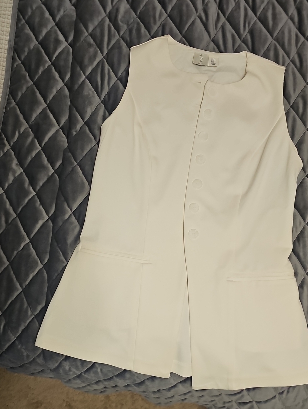 Joie Sleeveless White Tailored Vest